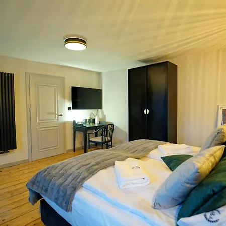 Every Sky Konstytucji 3 Maja 45